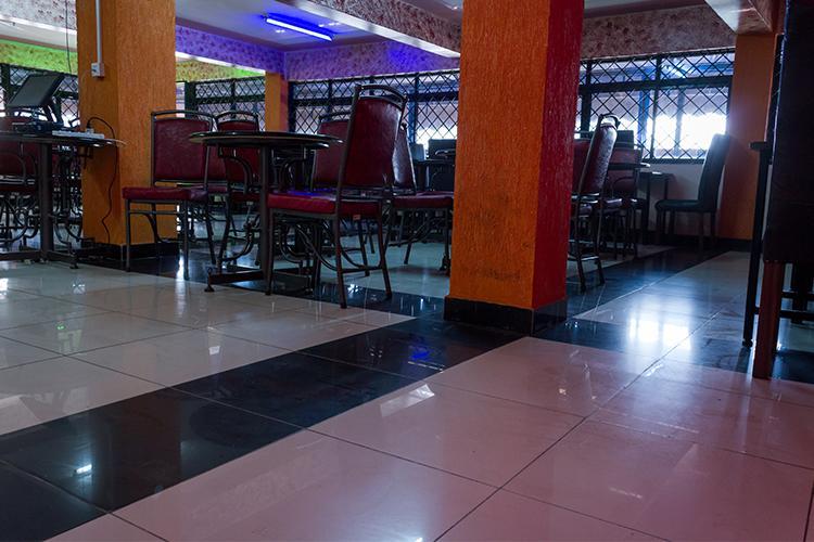 Ngara Riverside Lodge Nairobi Exteriör bild